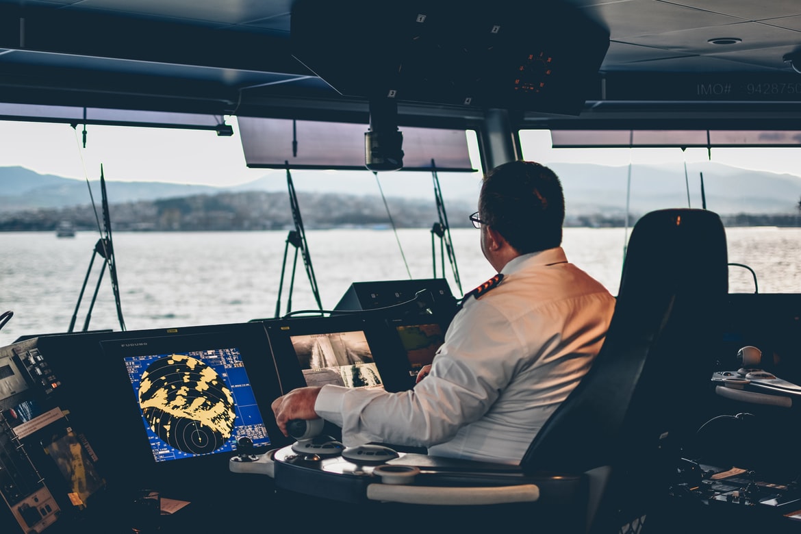 ship-navigational-equipment ship-navigational-equipment
